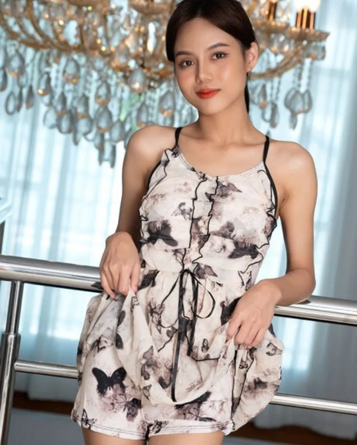 Riya best hotel for Call Girl Mumbai